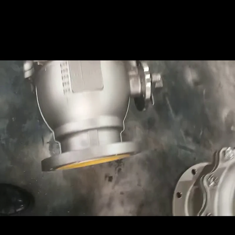 Trunnion ball valve body and trim components