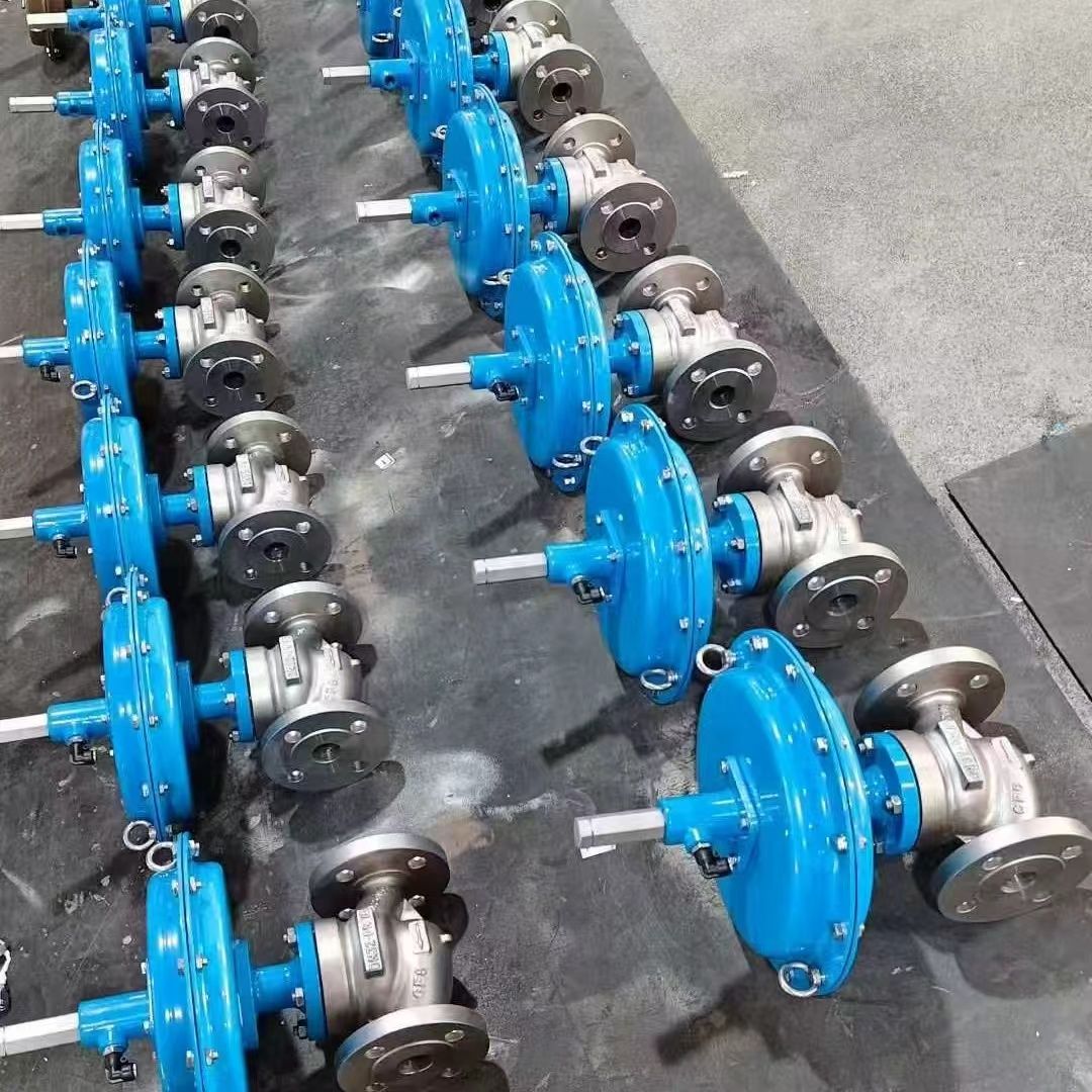 Three-Way Mixing / Diverting Control Valve