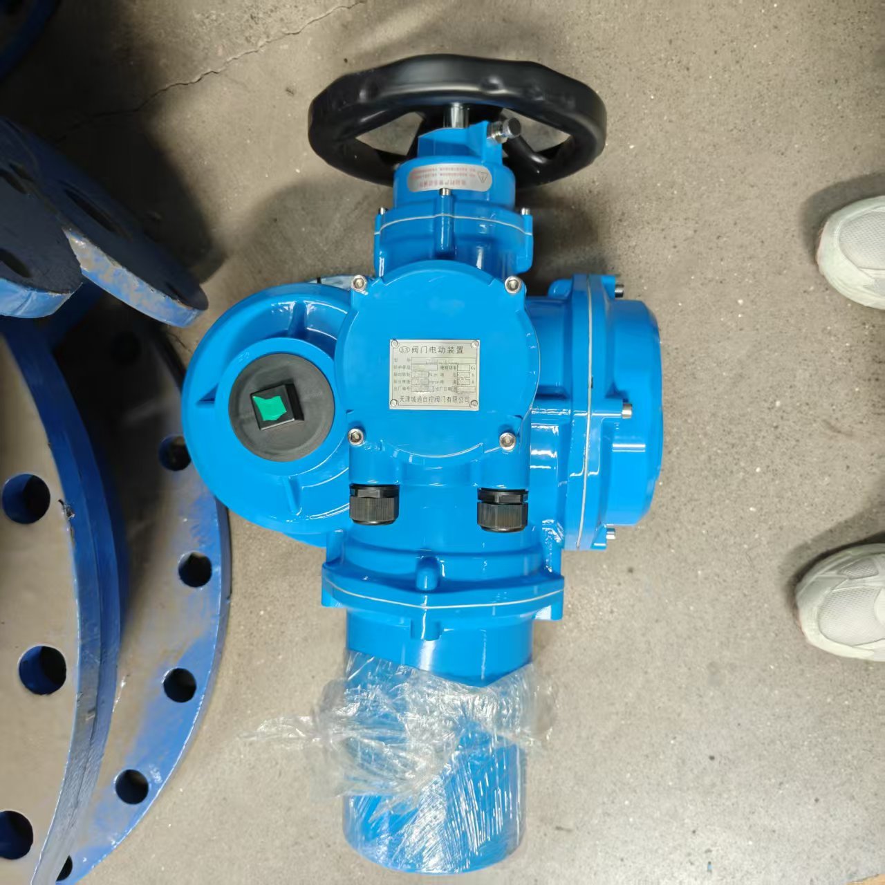 Electric Actuated Flanged Butterfly Valve detail 2
